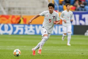 电竞比赛结果-罗马诺：那不勒斯将菅原由势列入引援名单，球员德转身价1200万欧