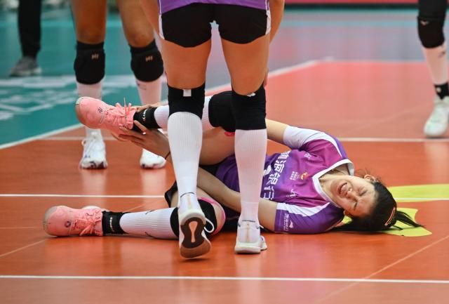 LOL Worlds 赛程-李盈莹最新伤情：短期无法登场 或缺席国家队集训