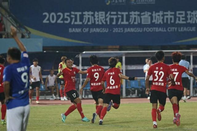 电竞比赛结果-十连胜！南通队，继续乘风破“浪”！