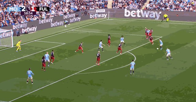 1728149952443034491.gif 福登.gif