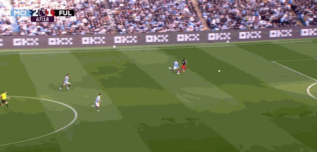 1728149987393089188.gif 特劳雷单刀3.gif